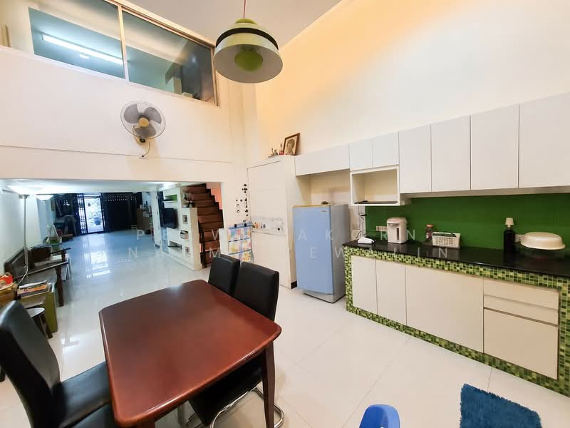 ขายด่วน !! อาคารพาณิชย์, สุขุมวิท 93, Bangkok, Bang Chak, Phra Khanong, Bangkok, , 432 sqm, Shophouse For Sale, by Peeworakorn (Narm) Kewalin, 500179766 - DDproperty.com