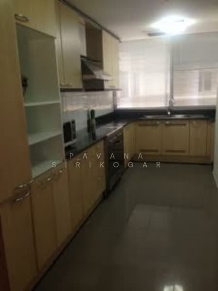 Ruamsuk Condominium, Bangkok, 12 Soi Athakravi, Khong Tan, Khlong Toei, Bangkok, 3 Bedrooms, 315 sqm, Condo For Rent, by Pavana Sirikogar, 500179787 - DDproperty.com