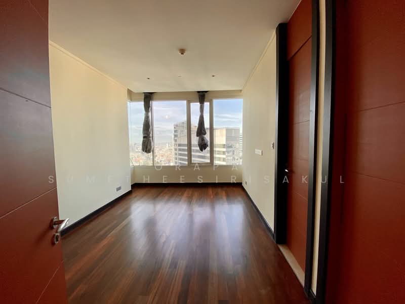 The Infinity, Bangkok, 98 Narathiwatratchanakharin Road, Silom, Bang Rak, Bangkok, 3 Bedrooms, 228 sqm, Condo For Sale, by Orapa Sumetheesirisakul, 500179805 - DDproperty.com