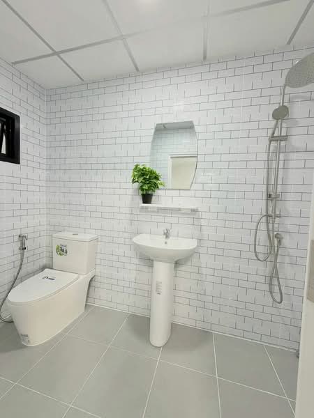 Baan Buathong 4, Nonthaburi, Ban Kluay-Sai Noi Road, Phimonrat, Bang Bua Thong, Nonthaburi, 2 Bedrooms, 96 sqm, Townhouse For Sale, by สรภพ ยอดไชย (สีฝุ่น), 500179807 - DDproperty.com