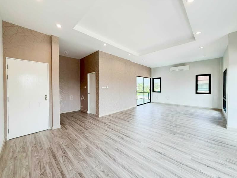 ปทุมธานี คลอง 5, Pathum Thani, Rangsit, Thanyaburi, Pathum Thani, 3 Bedrooms, 330 sqm, Single Detached House For Sale, by ERA Holding (Thailand) Co., Ltd., 500179832 - DDproperty.com