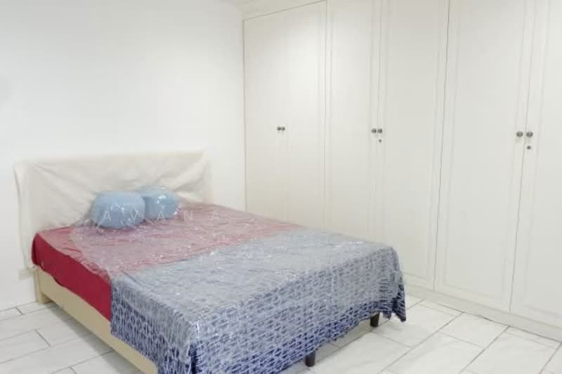 4-BR Townhouse, Bangkok, Khlong Tan Nua, Watthana, Bangkok, 4 Bedrooms, 250 sqm, Townhouse For Rent, by Pavana Sirikogar, 500179838 - DDproperty.com