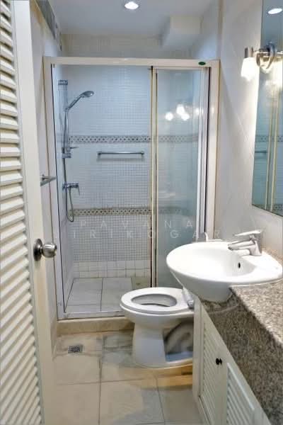 4-BR Townhouse, Bangkok, Khlong Tan Nua, Watthana, Bangkok, 4 Bedrooms, 250 sqm, Townhouse For Rent, by Pavana Sirikogar, 500179838 - DDproperty.com