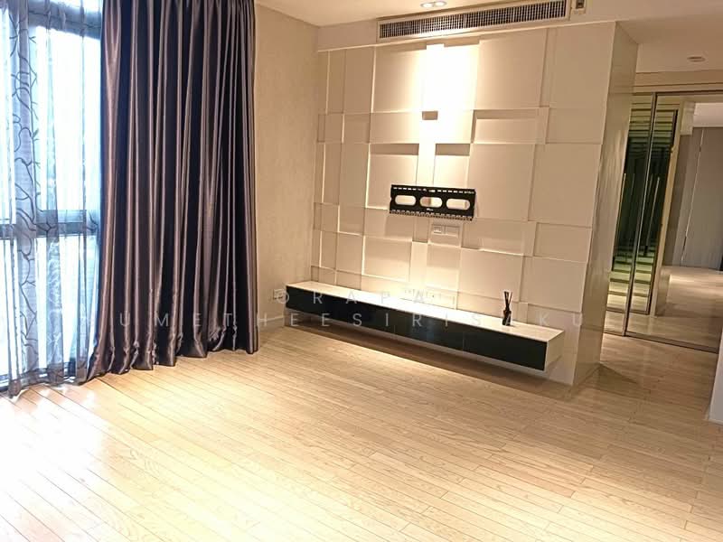 Nusasiri Grand, Bangkok, Soi Sukhumvit 42, Phra Kanong, Khlong Toei, Bangkok, 3 Bedrooms, 168 sqm, Condo For Sale, by Orapa Sumetheesirisakul, 500179842 - DDproperty.com