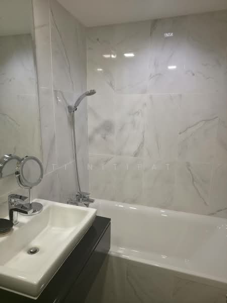 Bless Residence Ekkamai, Bangkok, Sukhumvit 71, Khlong Tan Nua, Watthana, Bangkok, 2 Bedrooms, 58 sqm, Condo For Rent, by Ti Nitipat, 500179881 - DDproperty.com