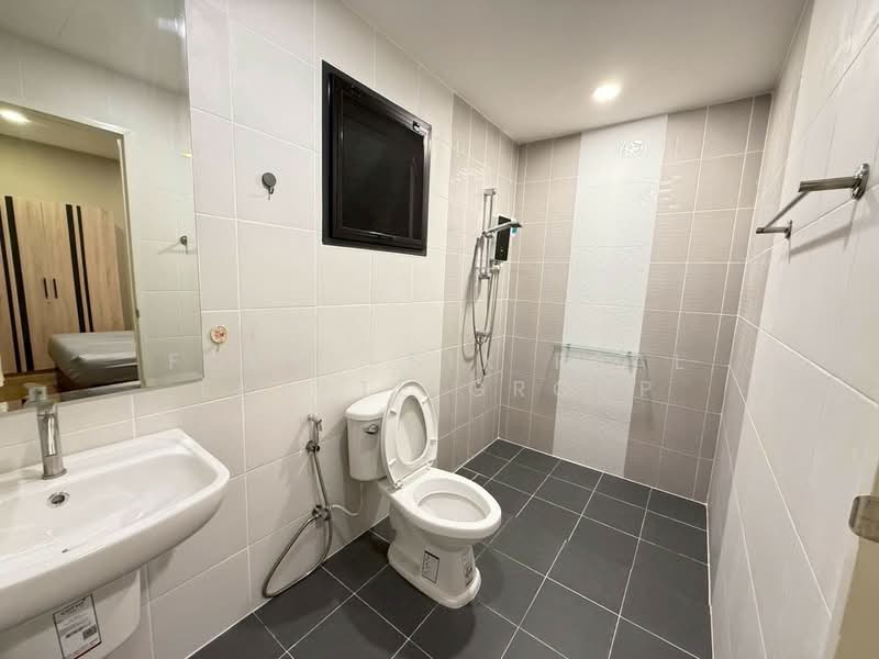 Centro Rama 2-Puttabucha, Bangkok, Soi Puttabucha 32, Puttabucha Road, Bangmot, Thung Khru, Bangkok, 4 Bedrooms, 227 sqm, Single Detached House For Rent, by Forty-Six Real Estate Group, 500179935 - DDproperty.com