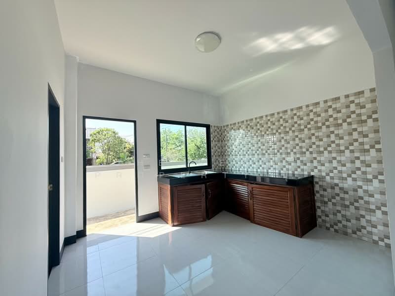 บ้านเดี่ยวจอหอ นครราชสีมา, Nakhon Ratchasima, Cho Ho, Muang Nakhon Ratchasima, Nakhon Ratchasima, 3 Bedrooms, 150 sqm, Single Detached House For Sale, by The Best Property ยุ, 500179955 - DDproperty.com