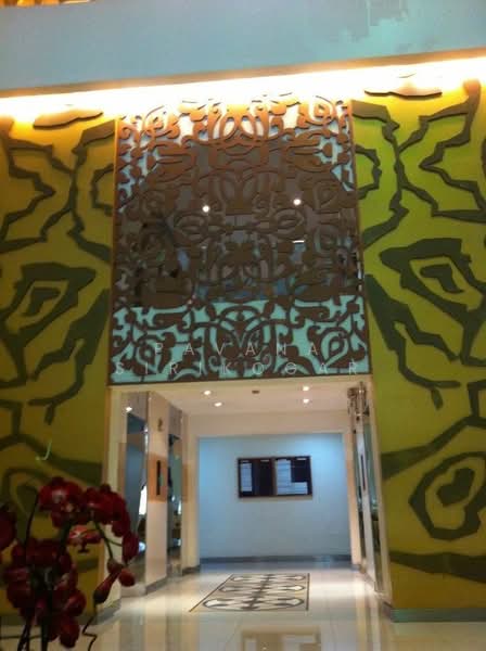 Royal Castle Sukhumvit, Bangkok, 30 Soi Sukhumvit 39, Khlongtoei Nua, Watthana, Bangkok, 5 Bedrooms, 270 sqm, Condo For Rent, by Pavana Sirikogar, 500179961 - DDproperty.com