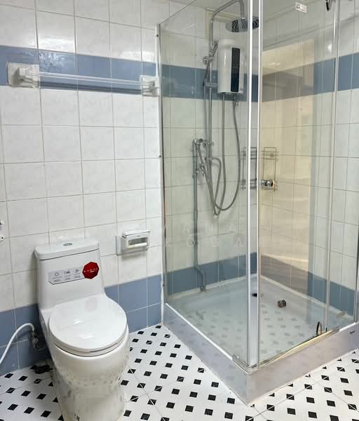 Royal Castle Sukhumvit, Bangkok, 30 Soi Sukhumvit 39, Khlongtoei Nua, Watthana, Bangkok, 5 Bedrooms, 270 sqm, Condo For Rent, by Pavana Sirikogar, 500179961 - DDproperty.com