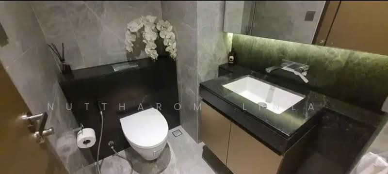 28 Chidlom, Bangkok, 28 Chit Lom Alley, Lumphini, Pathum Wan, Bangkok, 2 Bedrooms, 74 sqm, Condo For Sale, by Nuttharom Linla , 500179980 - DDproperty.com