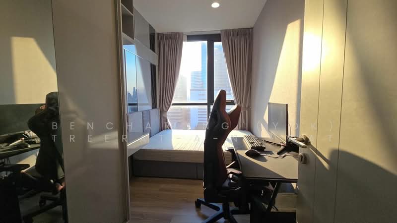 Oka Haus Sukhumvit 36, Bangkok, 3399 Rama 4 Road, Khong Tan, Khlong Toei, Bangkok, 2 Bedrooms, 42 sqm, Condo For Rent, by Bencharong (Yok) Treerat-a-na-wat, 500179983 - DDproperty.com