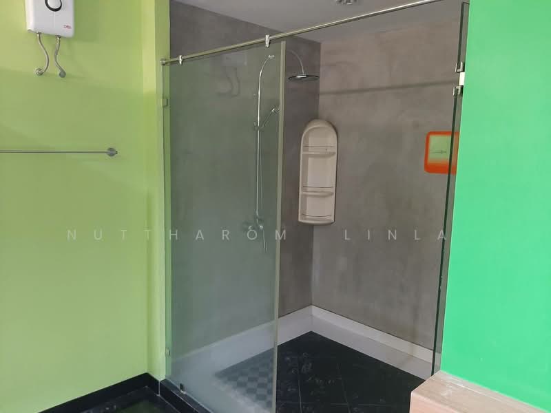 บ้าน 4-ห้องนอน, กรุงเทพ, บางจาก, พระโขนง, กรุงเทพ, 2,400 ตร.ม., บ้านเดี่ยว ขาย, โดย Nuttharom Linla , 500179985 - DDproperty.com