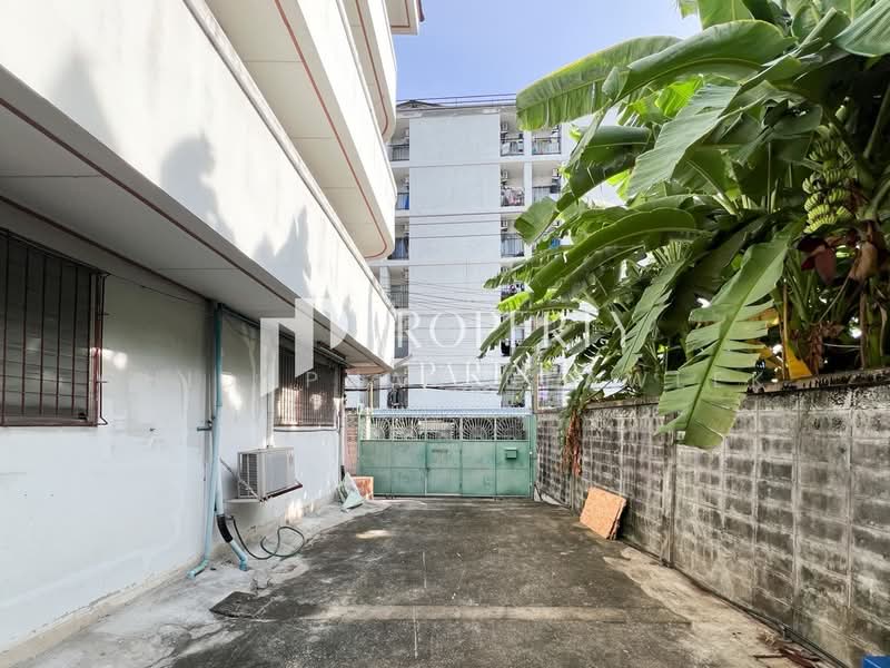 Office Building, Bangkok, สุขุมวิท, Bang Na, Bang Na, Bangkok, , 938 sqm, Office Space For Sale, by Chidaphar Beawlek, 500180002 - DDproperty.com