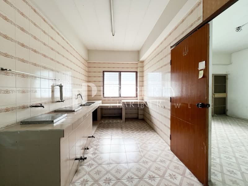 Office Building, Bangkok, สุขุมวิท, Bang Na, Bang Na, Bangkok, , 938 sqm, Office Space For Sale, by Chidaphar Beawlek, 500180002 - DDproperty.com