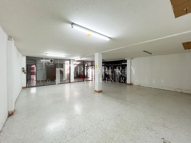 Office Building, Bangkok, สุขุมวิท, Bang Na, Bang Na, Bangkok, , 938 sqm, Office Space For Sale, by Chidaphar Beawlek, 500180002 - DDproperty.com