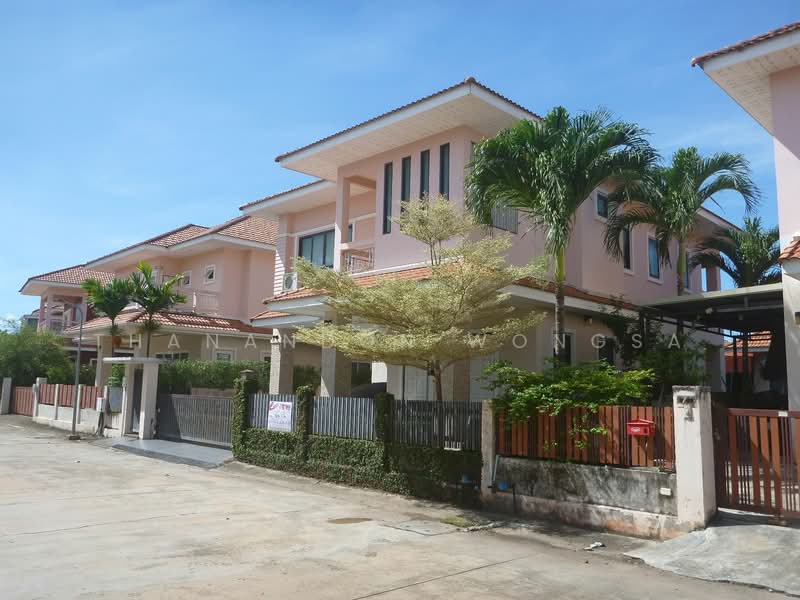 บ้านเดี่ยว ถนน ทุ่งกง กาญจนดิษฐ์ จังหวัด สุราษฎร์ธานี, Surat Thani, Thung Kong, Kanchanadit, Surat Thani, 4 Bedrooms, 221 sqm, Single Detached House For Sale, by Thanandon Wongsa, 500180020 - DDproperty.com