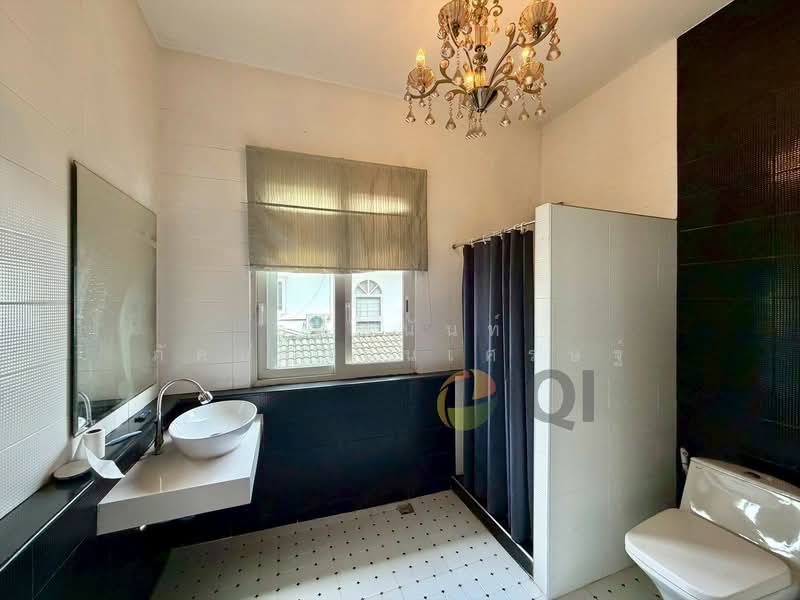 Baan Lat Phrao 1, Bangkok, ประดิษฐ์มนูธรรม (เลียบด่วนรามอินทรา), Khlong Chan, Bang Kapi, Bangkok, 5 Bedrooms, 500 sqm, Single Detached House For Sale, by อภัสนันท์ ภัคนราธนเศรษฐ์, 500180038 - DDproperty.com