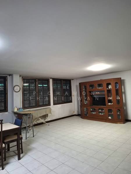 3-BR House, Bangkok, Anusaowari, Bang Khen, Bangkok, 3 Bedrooms, 226 sqm, Single Detached House For Sale, by Pichamon Thaneewan, 500180044 - DDproperty.com