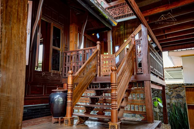 Traditional Thai Style House Made From Teak Wood - 7 Beds 6 Baths, Chon Buri (Pattaya), Huai Yai, Bang Lamung (Pattaya), Chon Buri (Pattaya), 7 Bedrooms, 1,200 sqm, Single Detached House For Sale, by Peter Nielsen, 500180050 - DDproperty.com