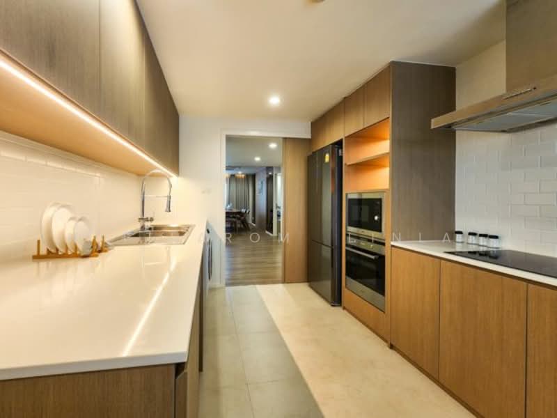 United Tower Thonglor, Bangkok, 333 Soi Thonglor 17, Khlong Tan Nua, Watthana, Bangkok, 4 Bedrooms, 236 sqm, Condo For Sale, by Nuttharom  Linla , 500180059 - DDproperty.com