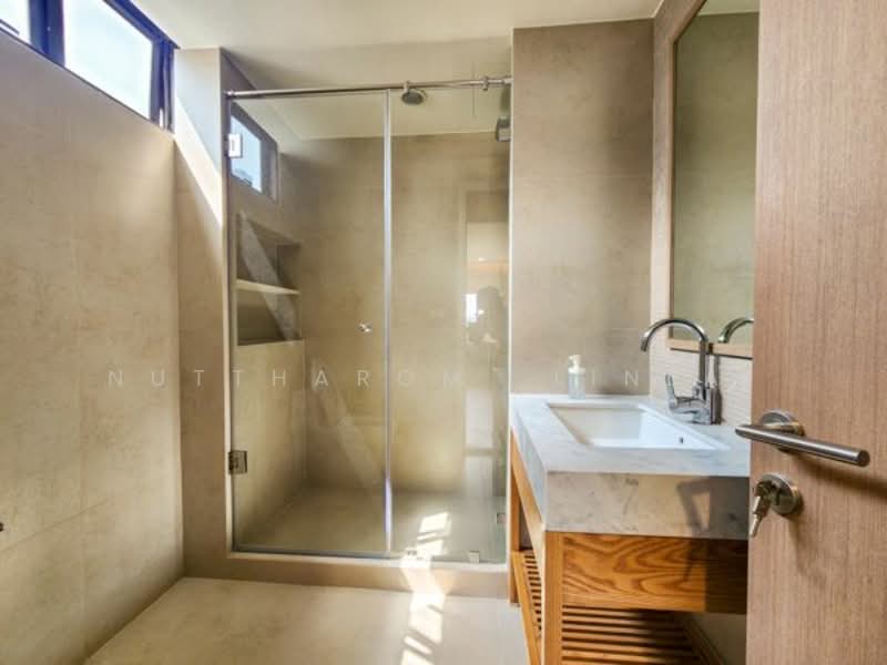 United Tower Thonglor, Bangkok, 333 Soi Thonglor 17, Khlong Tan Nua, Watthana, Bangkok, 4 Bedrooms, 236 sqm, Condo For Sale, by Nuttharom  Linla , 500180059 - DDproperty.com