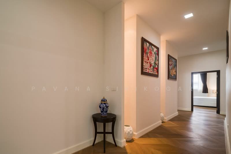 Grand Mercure Bangkok Asoke Residence, Bangkok, 50 5 Soi Sukhumvit 19, Khlong Tan Nua, Watthana, Bangkok, 4 Bedrooms, 440 sqm, Apartment For Rent, by Pavana Sirikogar, 500180060 - DDproperty.com