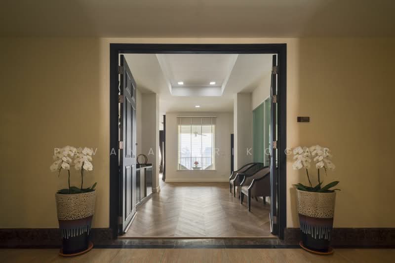 Grand Mercure Bangkok Asoke Residence, Bangkok, 50 5 Soi Sukhumvit 19, Khlong Tan Nua, Watthana, Bangkok, 4 Bedrooms, 440 sqm, Apartment For Rent, by Pavana Sirikogar, 500180060 - DDproperty.com