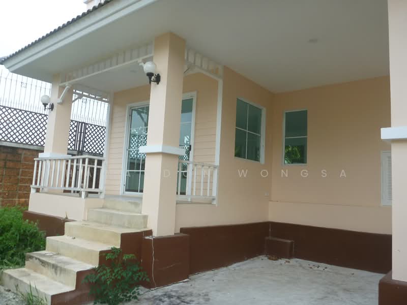 บ้านเดี่ยว หมู่บ้านมัณฑนา รังสิต-นครนายก ตำบลประชาธิปัตย์ อำเภอธัญบุรี จังหวัดปทุมธานี, Pathum Thani, Prachathipat, Thanyaburi, Pathum Thani, 4 Bedrooms, 100 sqm, Single Detached House For Sale, by Thanandon Wongsa, 500180062 - DDproperty.com