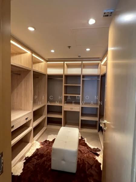 Le Raffine Sukhumvit 24, Bangkok, Soi Sukhumvit 24, Khong Tan, Khlong Toei, Bangkok, 3 Bedrooms, 371 sqm, Condo For Sale, by Pichamon Thaneewan, 500180063 - DDproperty.com