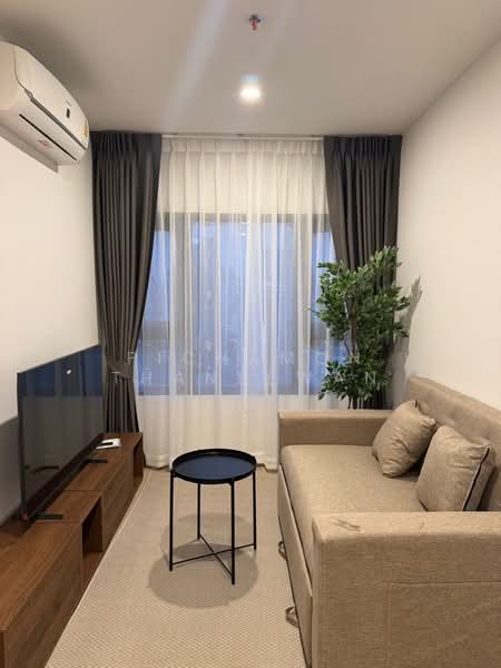 Life Asoke, Bangkok, Asoke-Dindang Road, Bang Kapi, Huai Khwang, Bangkok, 1 Bedroom, 32 sqm, Condo For Rent, by Pichamon Thaneewan, 500180069 - DDproperty.com