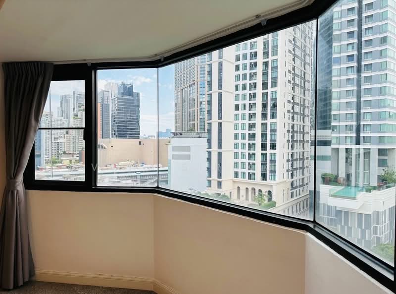 Baan Suanpetch, Bangkok, 18 Soi Sukhumvit 39, Khlong Tan Nua, Watthana, Bangkok, 3 Bedrooms, 137 sqm, Condo For Rent, by Pavana Sirikogar, 500180070 - DDproperty.com