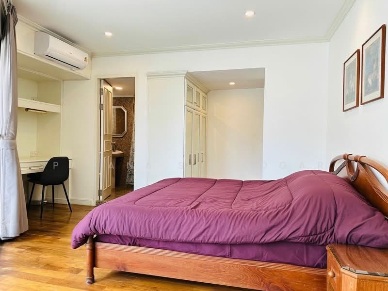 Baan Suanpetch, Bangkok, 18 Soi Sukhumvit 39, Khlong Tan Nua, Watthana, Bangkok, 3 Bedrooms, 137 sqm, Condo For Rent, by Pavana Sirikogar, 500180070 - DDproperty.com