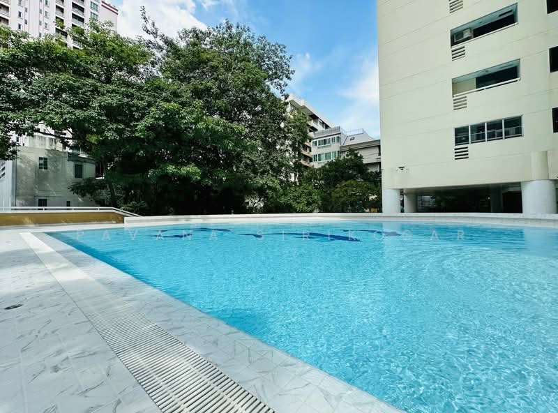 Baan Suanpetch, Bangkok, 18 Soi Sukhumvit 39, Khlong Tan Nua, Watthana, Bangkok, 3 Bedrooms, 137 sqm, Condo For Rent, by Pavana Sirikogar, 500180070 - DDproperty.com