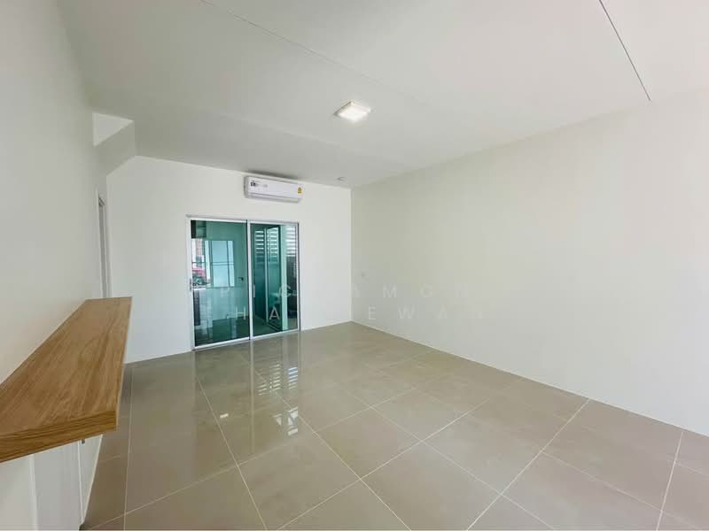 บ้านพฤกษา ลาดกระบัง ฉลองกรุง (Baanpruksa Latkrabang Chalongkrung), กรุงเทพ, Soi Sangkha Pracha, ลำผักชี, หนองจอก, กรุงเทพ, 103 ตร.ม., ทาวน์เฮ้าส์ ขาย, โดย Pichamon Thaneewan, 500180120 - DDproperty.com