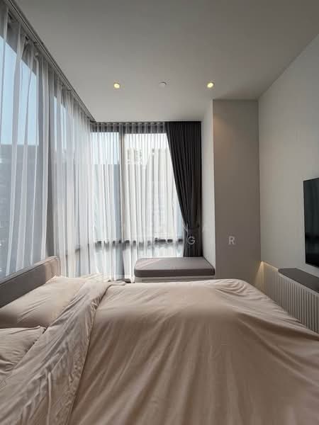 Muniq Langsuan, Bangkok, Soi Tonson, Lumphini, Pathum Wan, Bangkok, 2 Bedrooms, 78 sqm, Condo For Rent, by Pavana Sirikogar, 500180165 - DDproperty.com