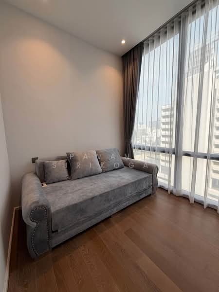 Muniq Langsuan, Bangkok, Soi Tonson, Lumphini, Pathum Wan, Bangkok, 2 Bedrooms, 78 sqm, Condo For Rent, by Pavana Sirikogar, 500180165 - DDproperty.com