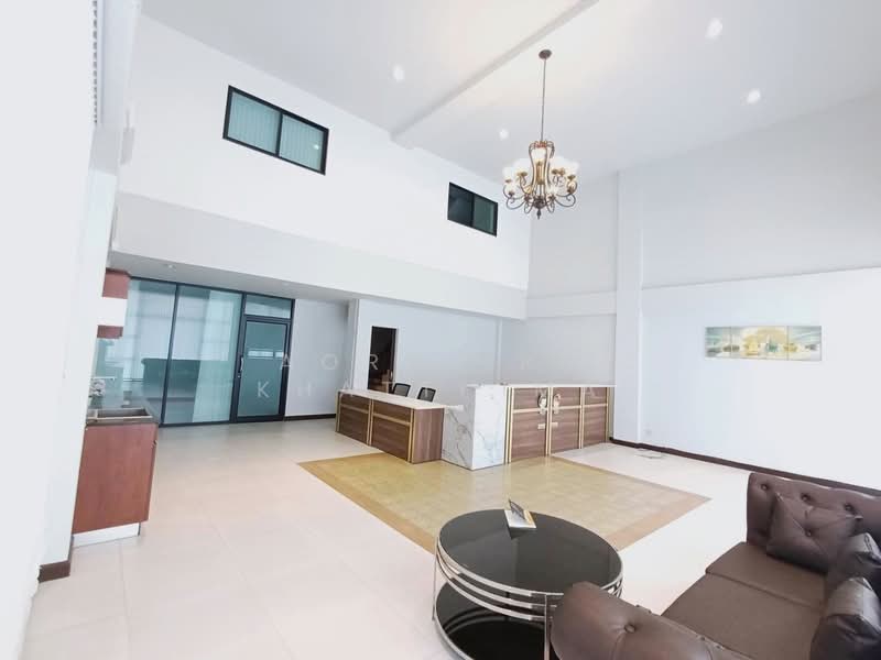 For Rent - R0945 | Large 3-Storey Commercial Building for Rent near Royal Park Rajapruek, Chiang Mai, Chiang Mai