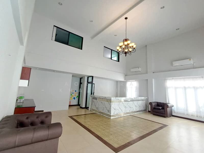 For Rent - R0945 | Large 3-Storey Commercial Building for Rent near Royal Park Rajapruek, Chiang Mai, Chiang Mai