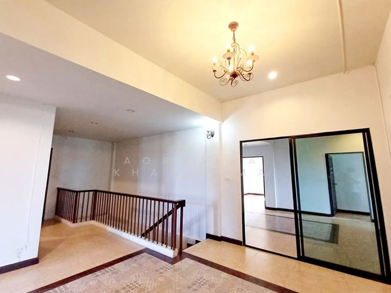 For Rent - R0945 | Large 3-Storey Commercial Building for Rent near Royal Park Rajapruek, Chiang Mai, Chiang Mai