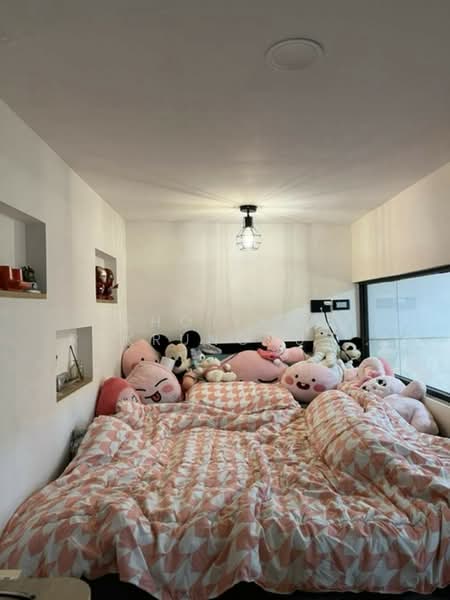 Pleno Rama 9 Krungthep Kreetha, Bangkok, Soi Kanchanaphisek 25 Yeak 1, Saphan Sung, Saphan Sung, Bangkok, 5 Bedrooms, 310 sqm, Condo For Rent, by Chotika   Rakrungrueang, 500180239 - DDproperty.com