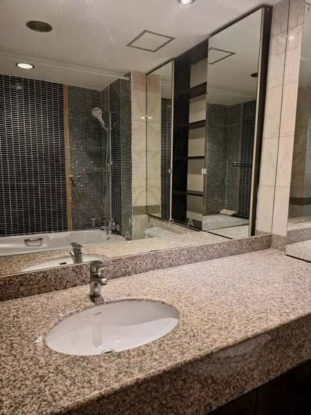 Asoke Place, Bangkok, Asok Montri Rd, Khlongtoei Nua, Watthana, Bangkok, 1 Bedroom, 78 sqm, Condo For Rent, by Tanapat Jitwatcharakomol, 500180251 - DDproperty.com