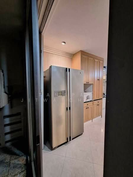 Asoke Place, Bangkok, Asok Montri Rd, Khlongtoei Nua, Watthana, Bangkok, 1 Bedroom, 78 sqm, Condo For Rent, by Tanapat Jitwatcharakomol, 500180251 - DDproperty.com