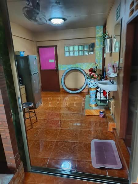 ทาวน์เฮ้าส์ 3-ห้องนอน, กรุงเทพ, บางจาก, พระโขนง, กรุงเทพ, 204 ตร.ม., ทาวน์เฮ้าส์ ขาย, โดย Orapa Sumetheesirisakul, 500180291 - DDproperty.com