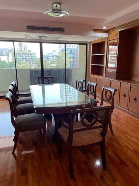 Sachayan Mansion, Bangkok, 43 Soi Sukhumvit 53, Khlong Tan Nua, Watthana, Bangkok, 3 Bedrooms, 270 sqm, Apartment For Rent, by Pavana Sirikogar, 500180296 - DDproperty.com