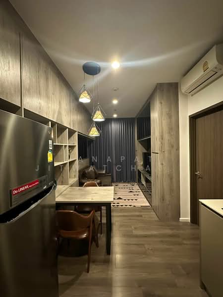 Whizdom Essence, Bangkok, 5 Piyabutr 1 Alley, Bang Chak, Phra Khanong, Bangkok, 1 Bedroom, 34 sqm, Condo For Rent, by Tanapat Jitwatcharakomol, 500180299 - DDproperty.com
