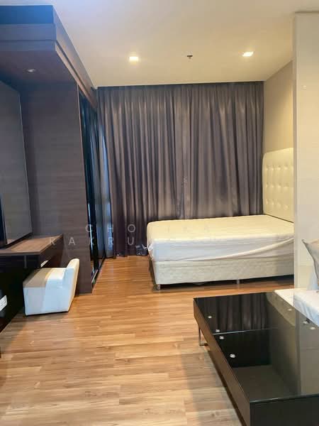 Ivy Ampio, Bangkok, 48 Ratchadaphisek Road, Huai Khwang, Huai Khwang, Bangkok, Studio, 33 sqm, Condo For Rent, by Chotika Rakrungrueang, 500180310 - DDproperty.com
