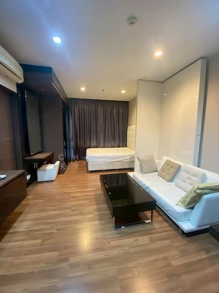 Ivy Ampio, Bangkok, 48 Ratchadaphisek Road, Huai Khwang, Huai Khwang, Bangkok, Studio, 33 sqm, Condo For Rent, by Chotika Rakrungrueang, 500180310 - DDproperty.com