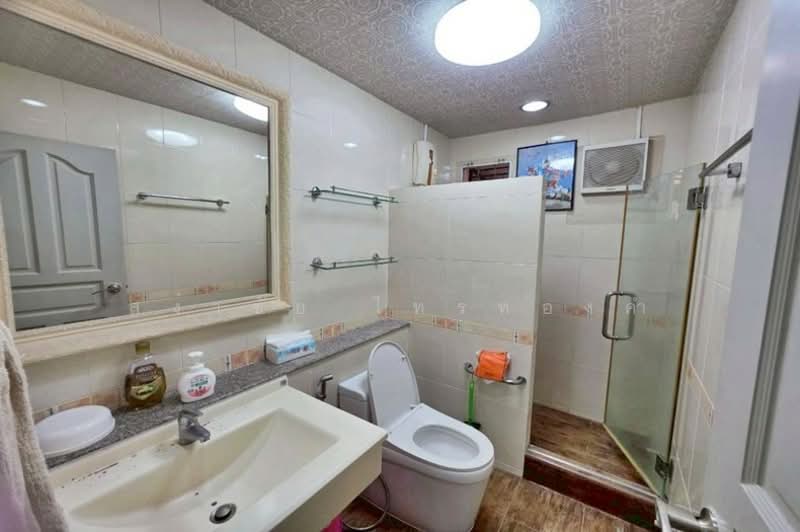 Vararom Prachauthit 98, Bangkok, Soi Pracha Uthit 98, Pracha Uthit Road, Thung Khru, Thung Khru, Bangkok, 3 Bedrooms, 200 sqm, Single Detached House For Sale, by สง่าชัย ไทรทองคำ, 500180315 - DDproperty.com