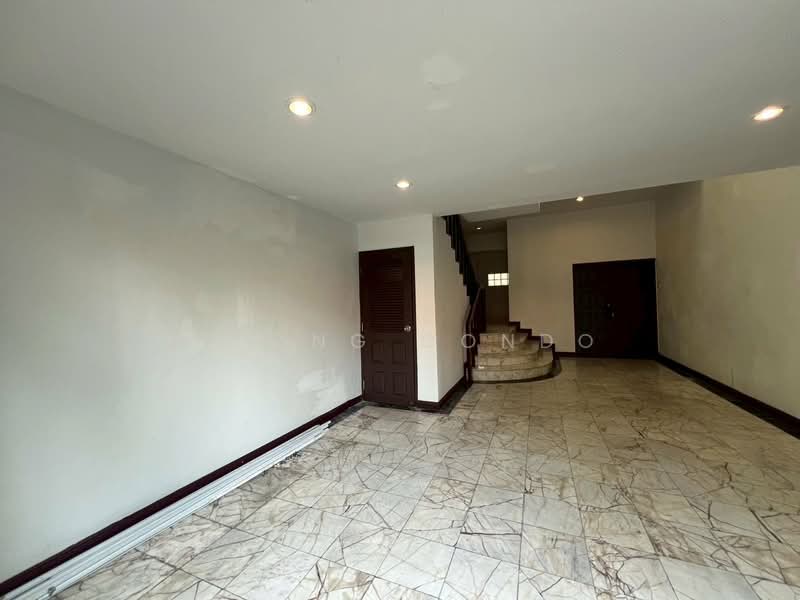 ทาวน์โฮม ลีโอ คลาสสิค เพลส, กรุงเทพ, คลองตันเหนือ, วัฒนา, กรุงเทพ, 250 ตร.ม., ทาวน์เฮ้าส์ ให้เช่า, โดย Living Condo, 500180324 - DDproperty.com