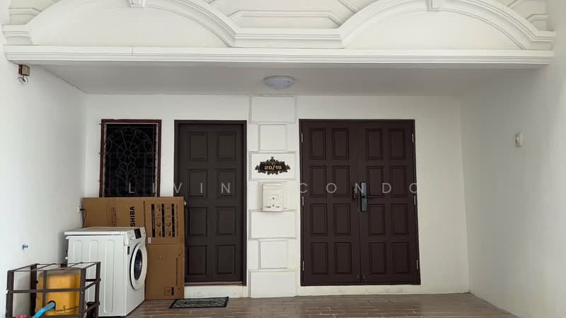 Leo Classic Place, Bangkok, Khlong Tan Nua, Watthana, Bangkok, 3 Bedrooms, 250 sqm, Townhouse For Rent, by Living Condo, 500180324 - DDproperty.com